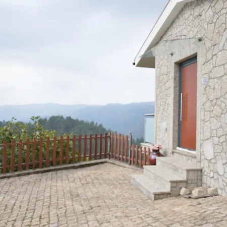 Casa Vale Quintao Holiday home Geres